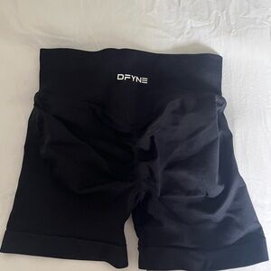 DFYNE Black Impact Shorts 4.5